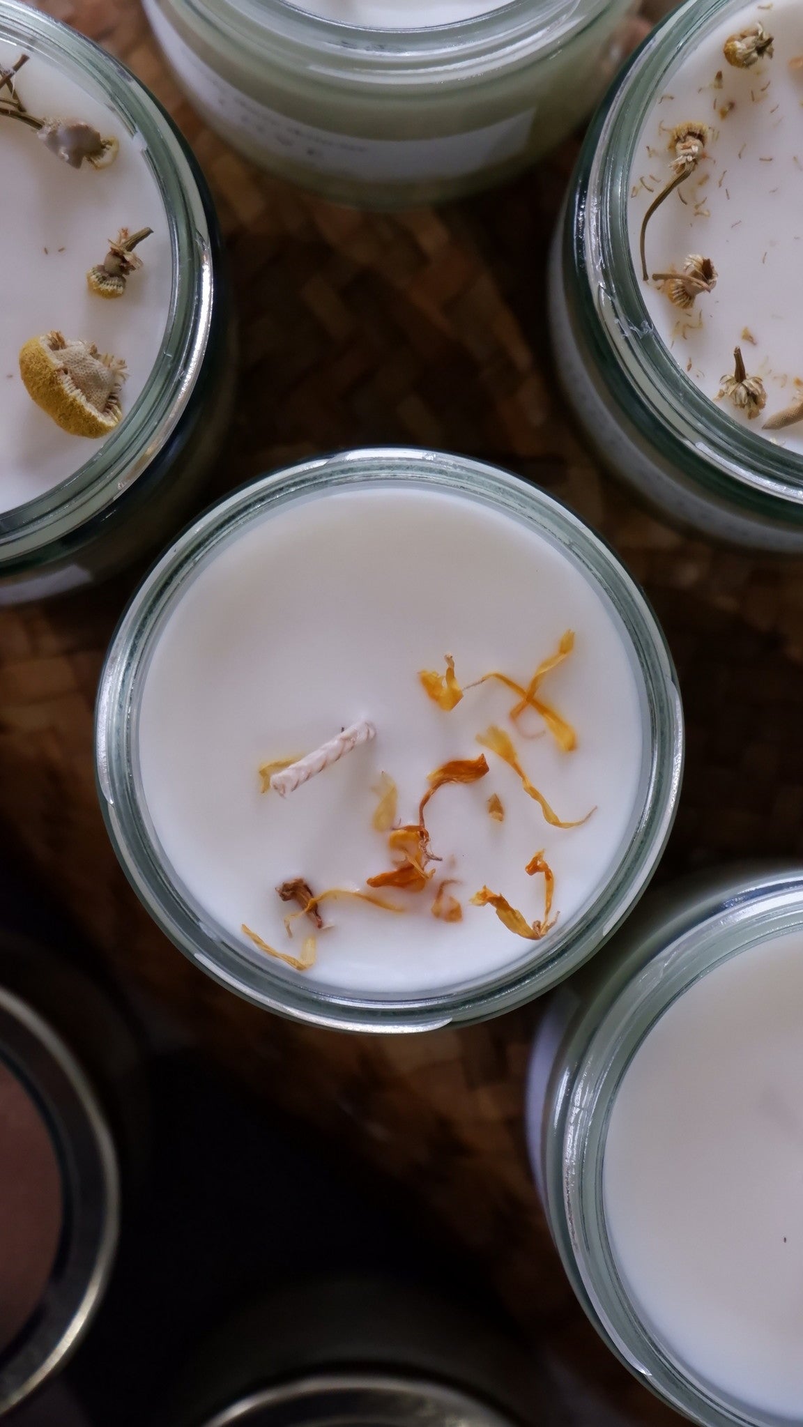 Barely There Skincare Velvet Peach Candle